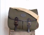 John Chapman Troutbeck Schultertasche, oliv